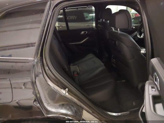2022 BMW X5 XDRIVE40I 8