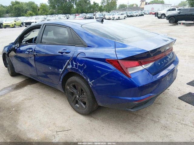 2021 HYUNDAI ELANTRA SEL 3