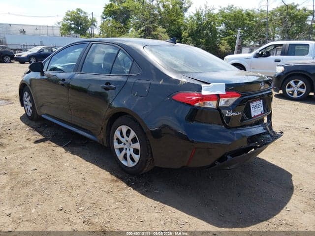 2022 TOYOTA COROLLA LE 3
