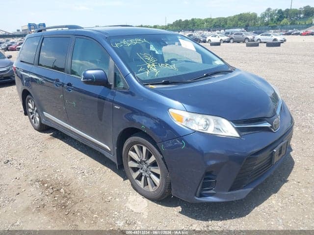 2020 TOYOTA SIENNA LE - 1