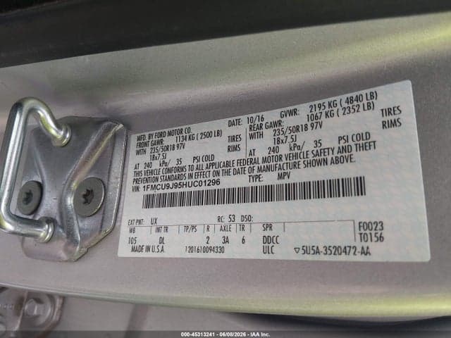 2017 FORD ESCAPE TITANIUM 9