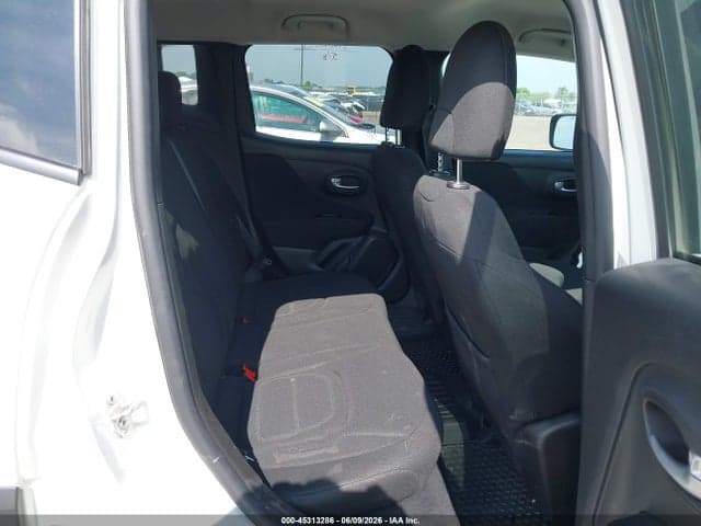 2020 JEEP RENEGADE LATITUDE 4X4 8