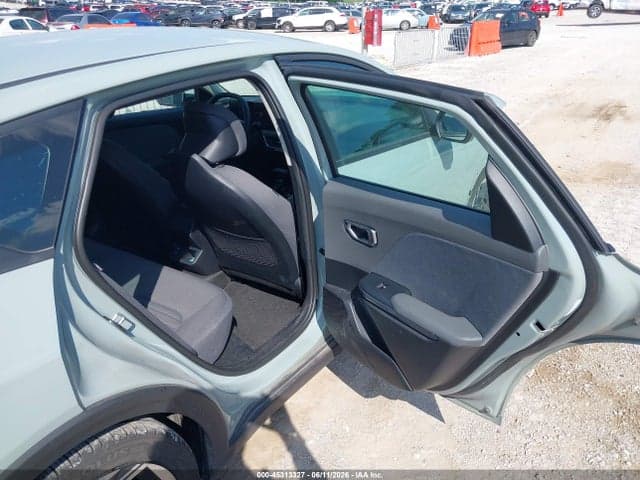 2025 KIA K4 EX 8