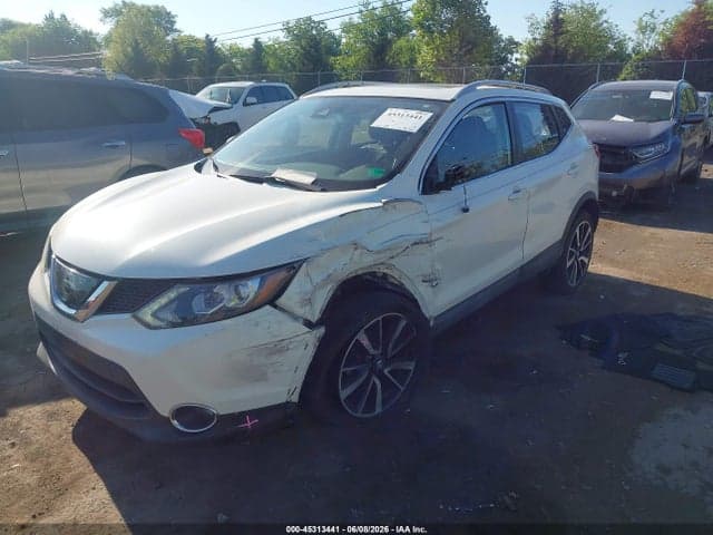 2017 NISSAN ROGUE SPORT SL 2
