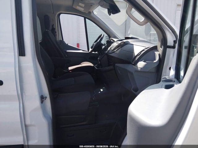 2018 FORD TRANSIT-150 XL 5
