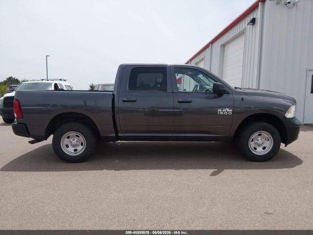 2018 RAM 1500 18