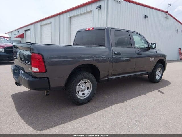 2018 RAM 1500 4