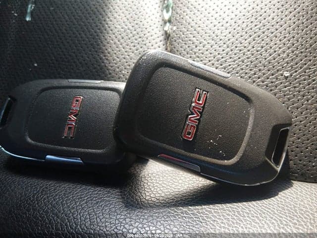 2023 GMC TERRAIN AWD AT4 11