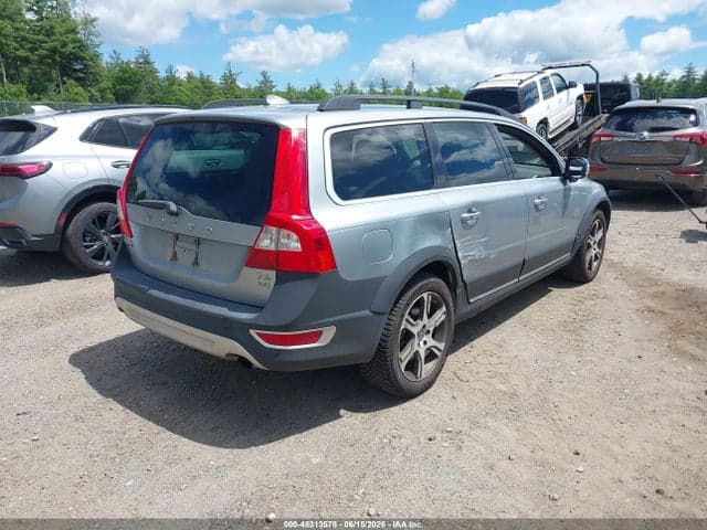 2013 VOLVO XC70 T6/T6 4