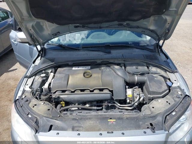 2013 VOLVO XC70 T6/T6 10