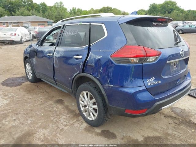 2017 NISSAN ROGUE SV 3