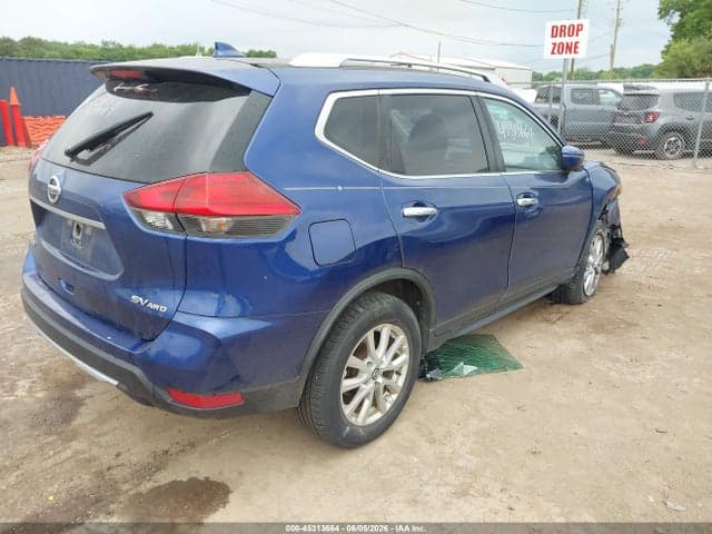 2017 NISSAN ROGUE SV 4