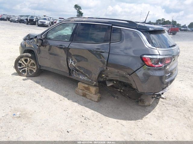 2022 JEEP COMPASS LIMITED 4X4 3