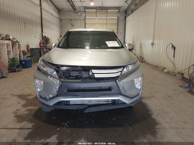 2019 MITSUBISHI ECLIPSE CROSS ES 12