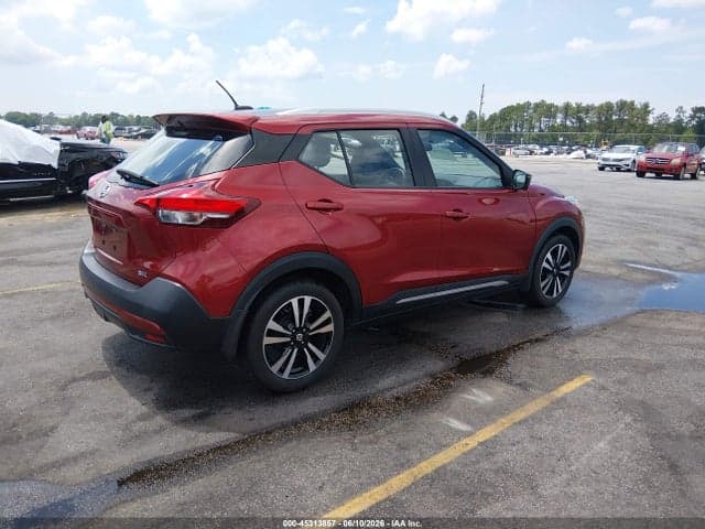 2019 NISSAN KICKS SR 4