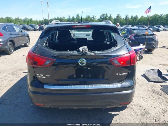 2017 NISSAN ROGUE SPORT SL 17
