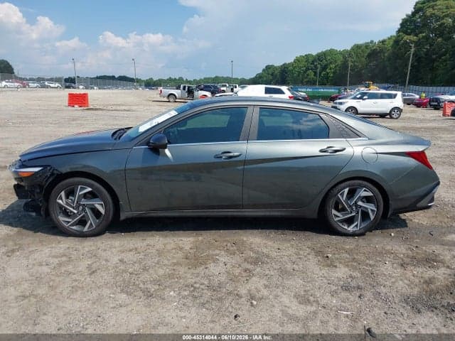 2024 HYUNDAI ELANTRA SEL 14