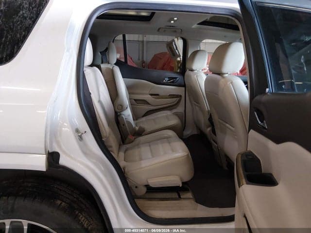 2019 GMC ACADIA DENALI 8