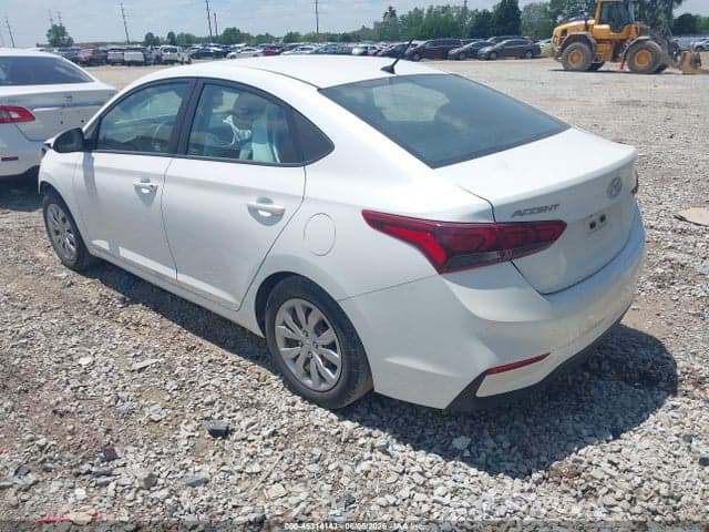 2021 HYUNDAI ACCENT SE 3