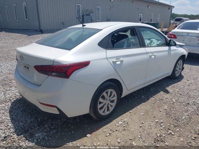 2021 HYUNDAI ACCENT SE 4
