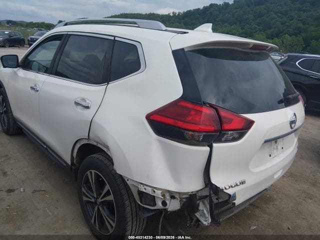 2017 NISSAN ROGUE SL 3