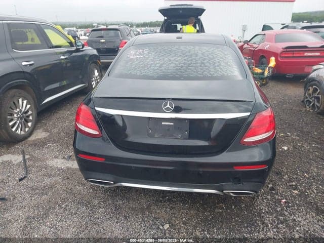 2017 MERCEDES-BENZ E 300 16