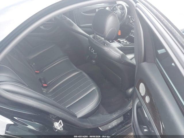 2017 MERCEDES-BENZ E 300 8