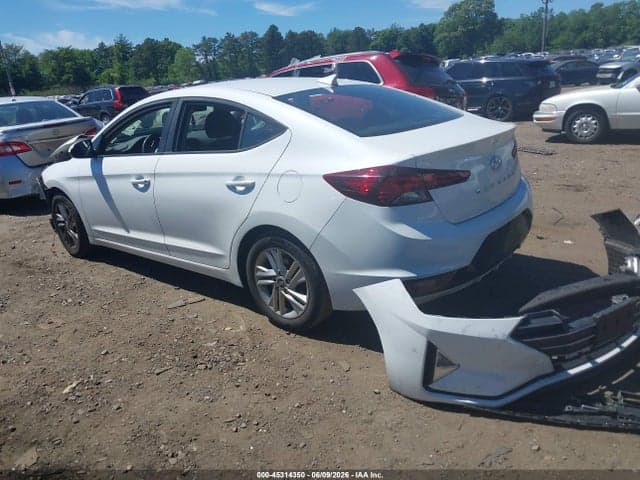 2020 HYUNDAI ELANTRA SEL 3