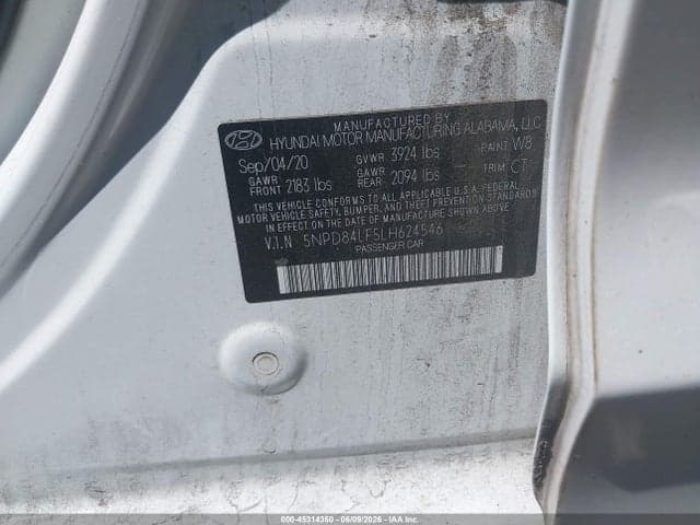 2020 HYUNDAI ELANTRA SEL 9