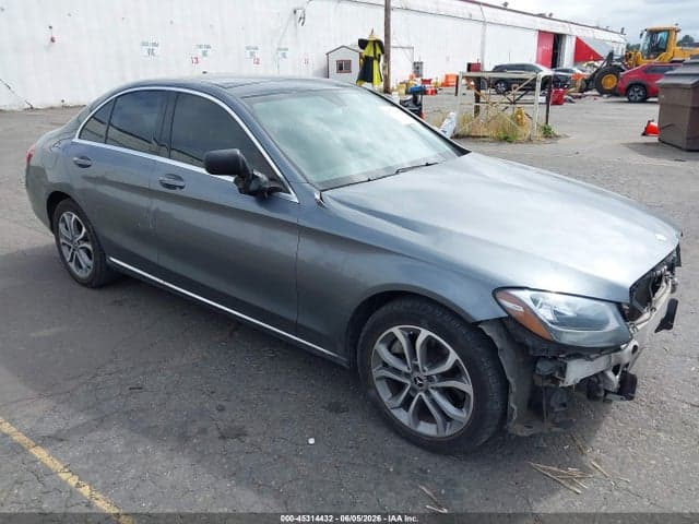 2017 MERCEDES-BENZ C 300 4MATIC 6