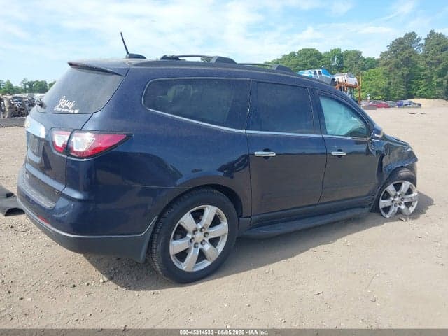 2017 CHEVROLET TRAVERSE 1LT 4