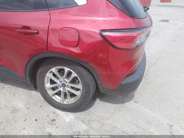 2021 FORD ESCAPE SE 6