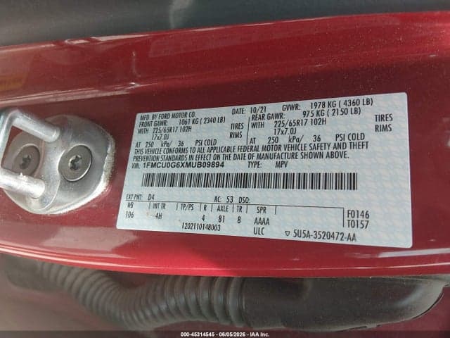 2021 FORD ESCAPE SE 9