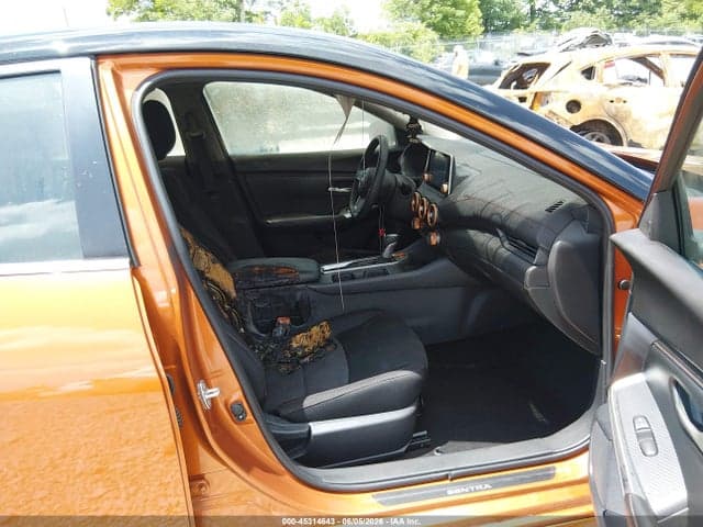 2025 NISSAN SENTRA SR 5