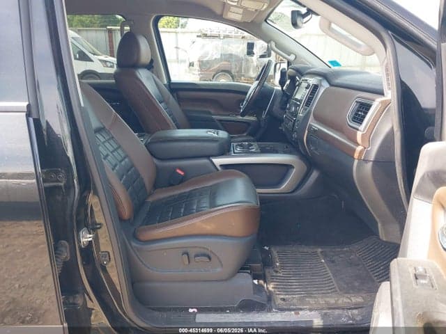 2018 NISSAN TITAN PLATINUM RESERVE 5