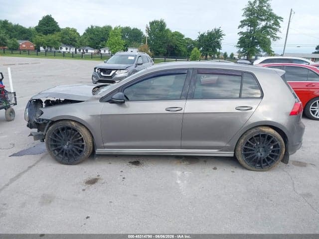 2017 VOLKSWAGEN GOLF R 4-DOOR W/DCC NAVIGATION 14