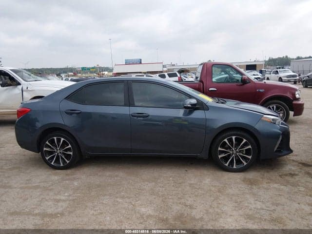 2018 TOYOTA COROLLA SE 13
