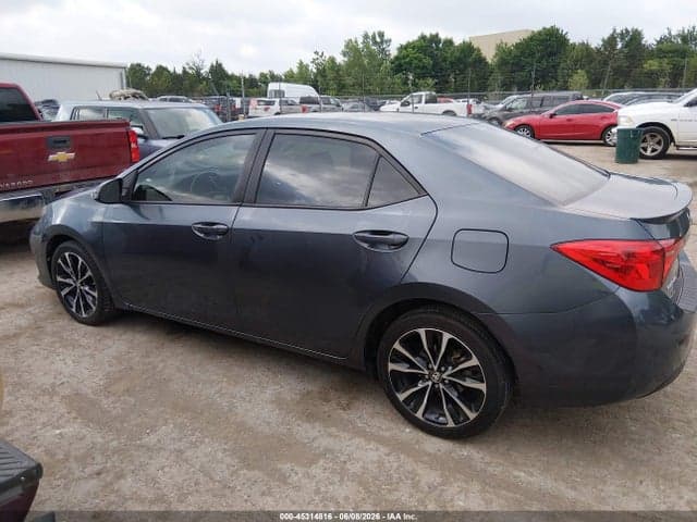 2018 TOYOTA COROLLA SE 14