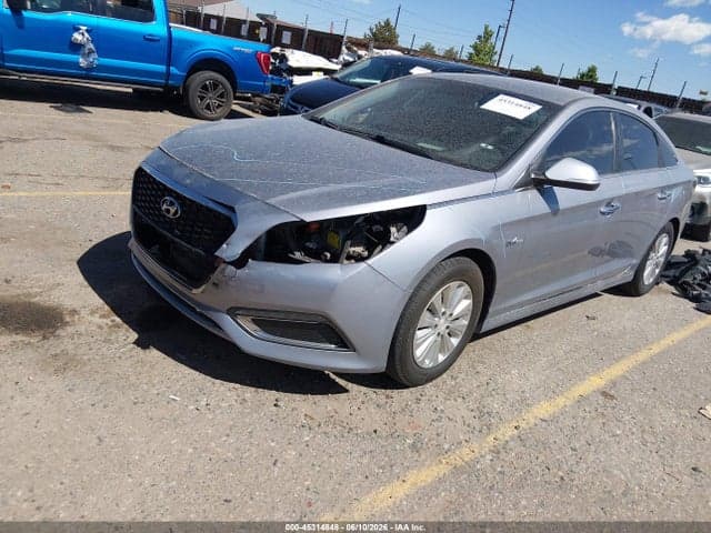 2017 HYUNDAI SONATA HYBRID SE 2