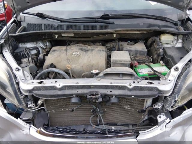 2017 TOYOTA SIENNA SE PREMIUM 8 PASSENGER 11