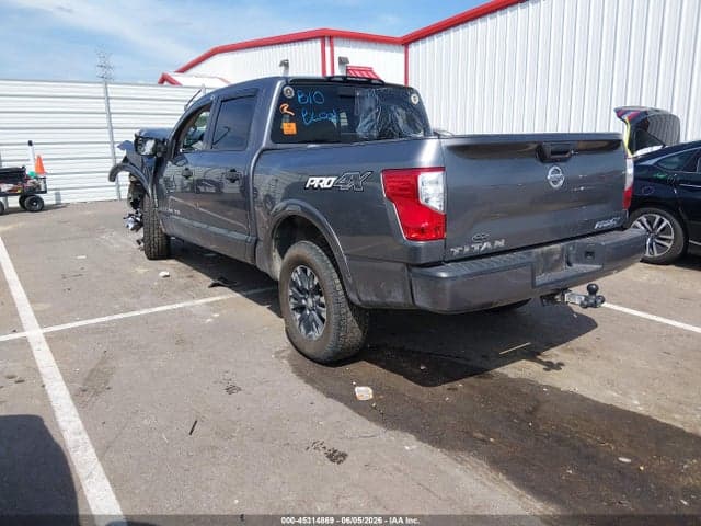 2019 NISSAN TITAN PRO-4X 3