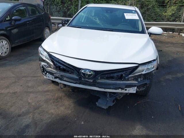 2024 TOYOTA CAMRY LE 6
