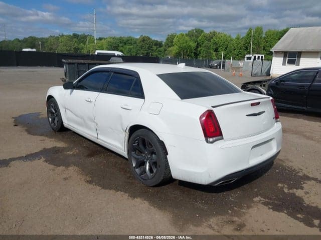 2020 CHRYSLER 300 TOURING 3