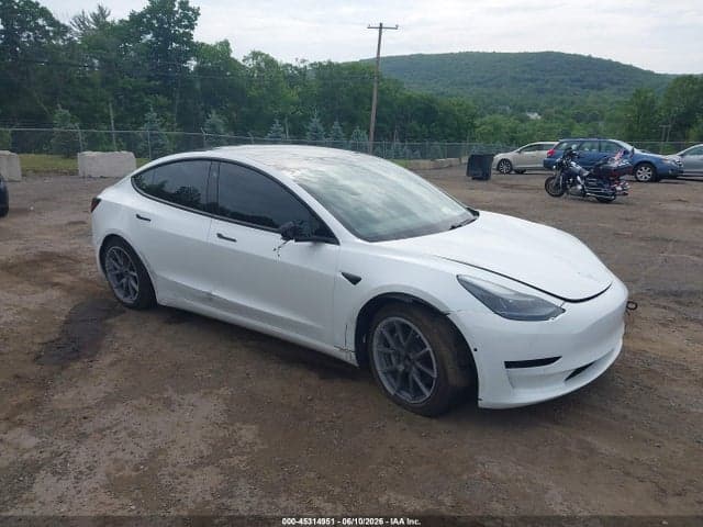 2021 TESLA MODEL 3 STANDARD RANGE PLUS REAR-WHEEL DRIVE - 1