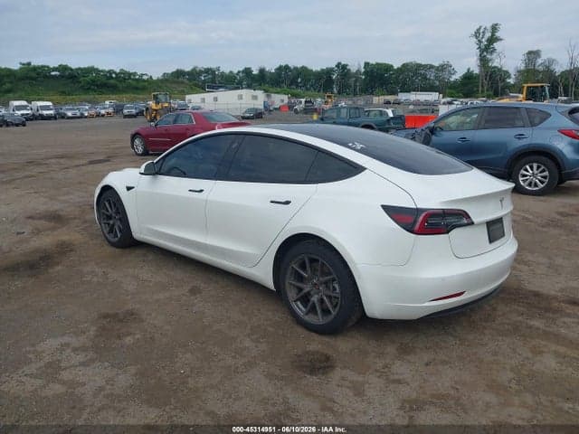 2021 TESLA MODEL 3 STANDARD RANGE PLUS REAR-WHEEL DRIVE 3
