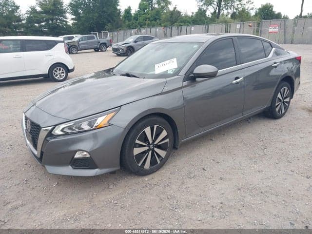 2021 NISSAN ALTIMA SV INTELLIGENT AWD 2