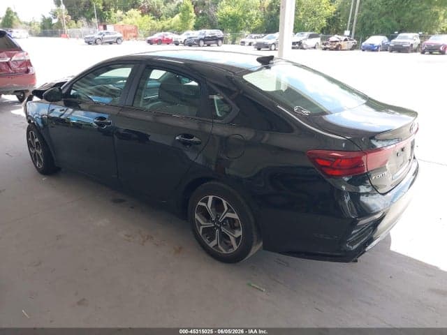 2021 KIA FORTE LXS 3