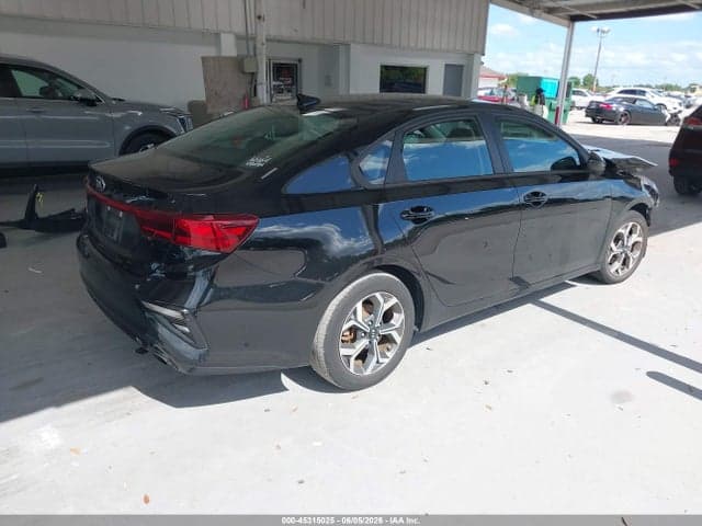 2021 KIA FORTE LXS 4