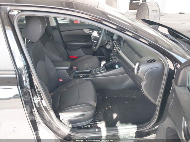 2021 KIA FORTE LXS 5