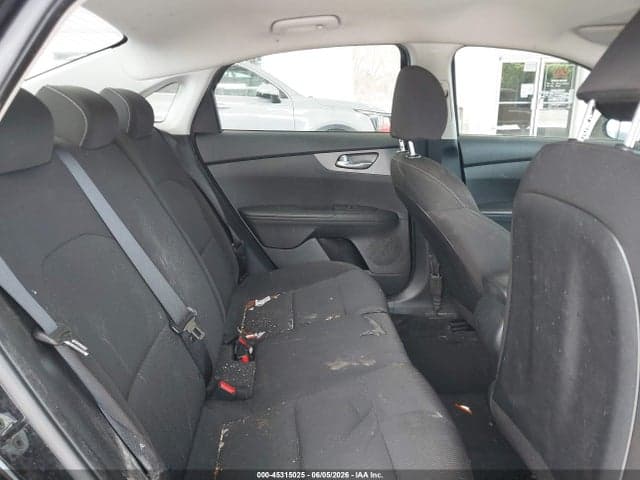 2021 KIA FORTE LXS 8